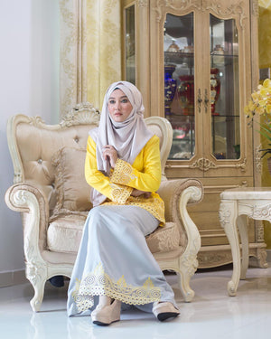 Kurung Moden Sulam Camellia Royal Yellow