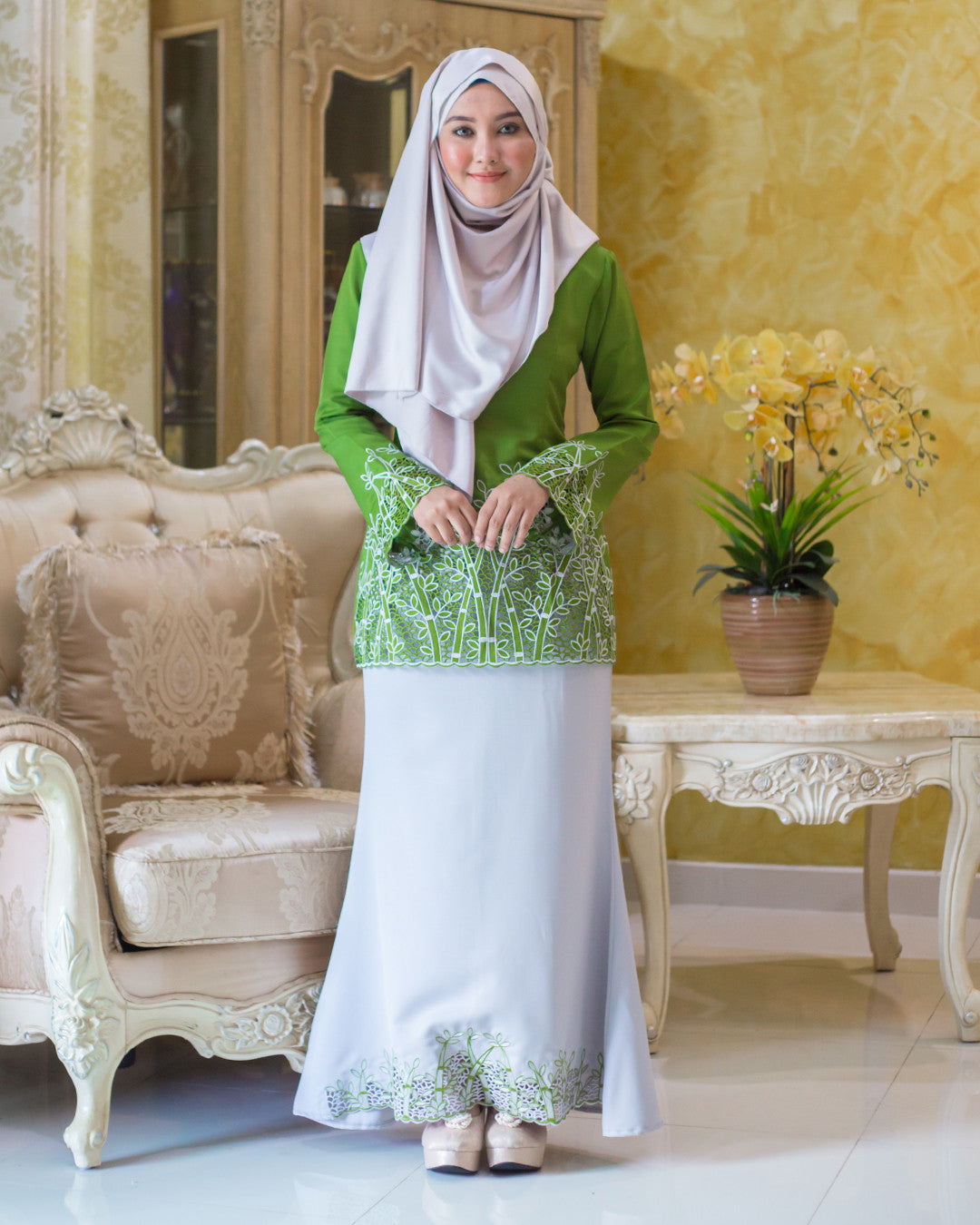 Kurung Moden Sulam Daena Banana Green